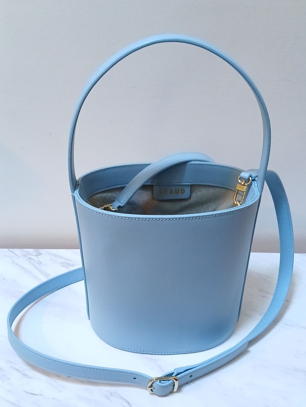 STAUD Bissett Bucket Bag